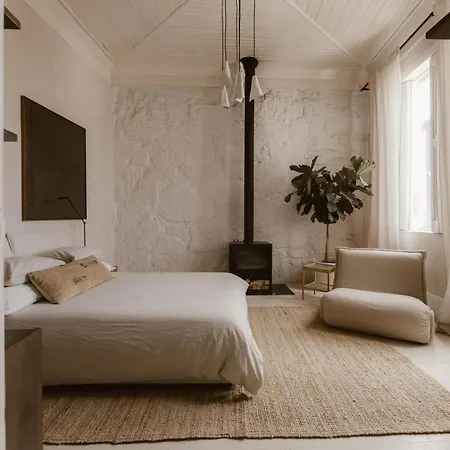 Beige Tranquil Escape By The Sea Apartamento *