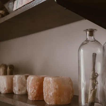 Apartamento Beige Tranquil Escape By The Sea