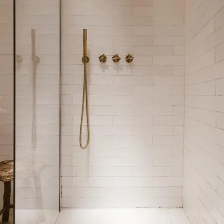 Beige Tranquil Escape By The Sea Apartamento *