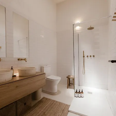 Beige Tranquil Escape By The Sea * Matosinhos (Porto)