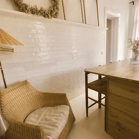 Beige Tranquil Escape By The Sea Matosinhos (Porto)