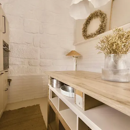 Beige Tranquil Escape By The Sea Matosinhos (Porto)