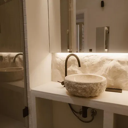 Beige Tranquil Escape By The Sea Apartamento