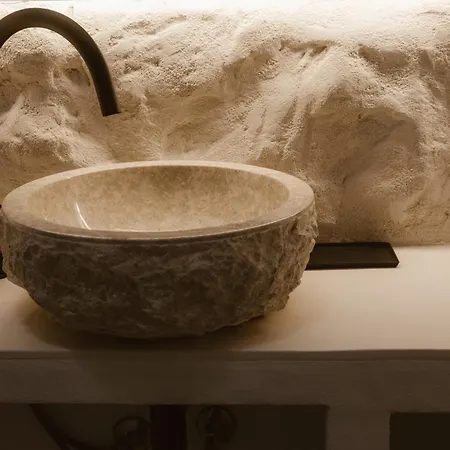 Beige Tranquil Escape By The Sea Apartamento