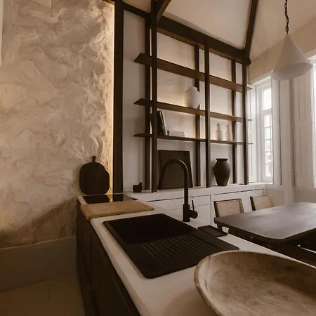 Beige Tranquil Escape By The Sea * Matosinhos (Porto)