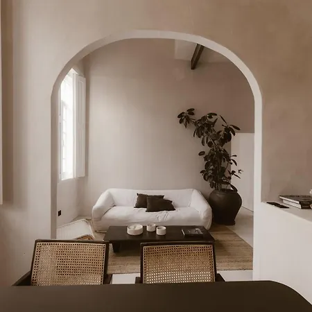 Apartamento Beige Tranquil Escape By The Sea