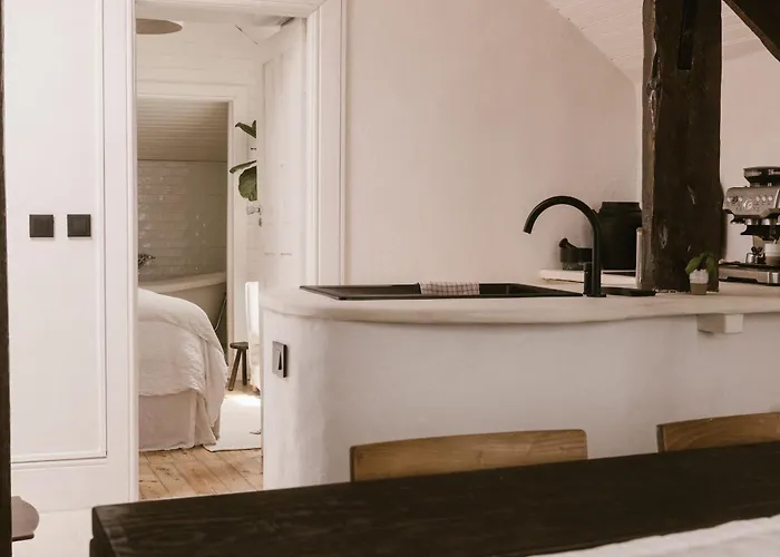 Beige Tranquil Escape By The Sea * Matosinhos (Porto)