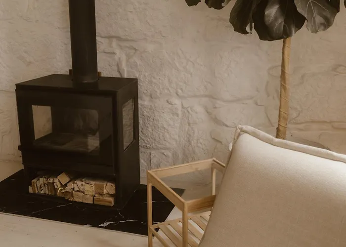 Beige Tranquil Escape By The Sea * Matosinhos (Porto)