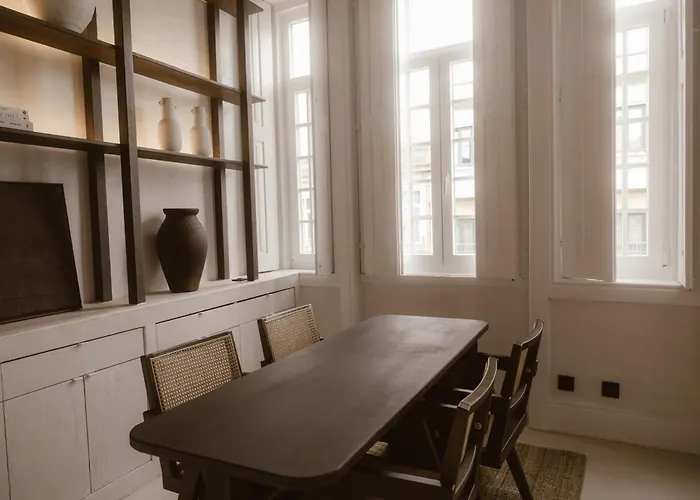 Beige Tranquil Escape By The Sea Matosinhos (Porto)